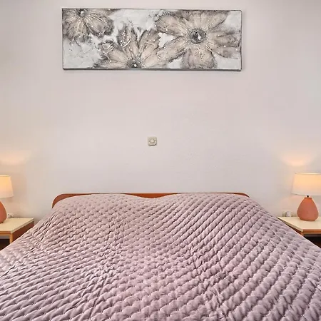 Irena 3* Hvar Town