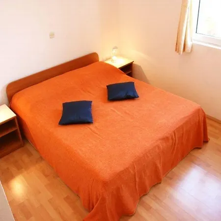Irena 3* Hvar Town